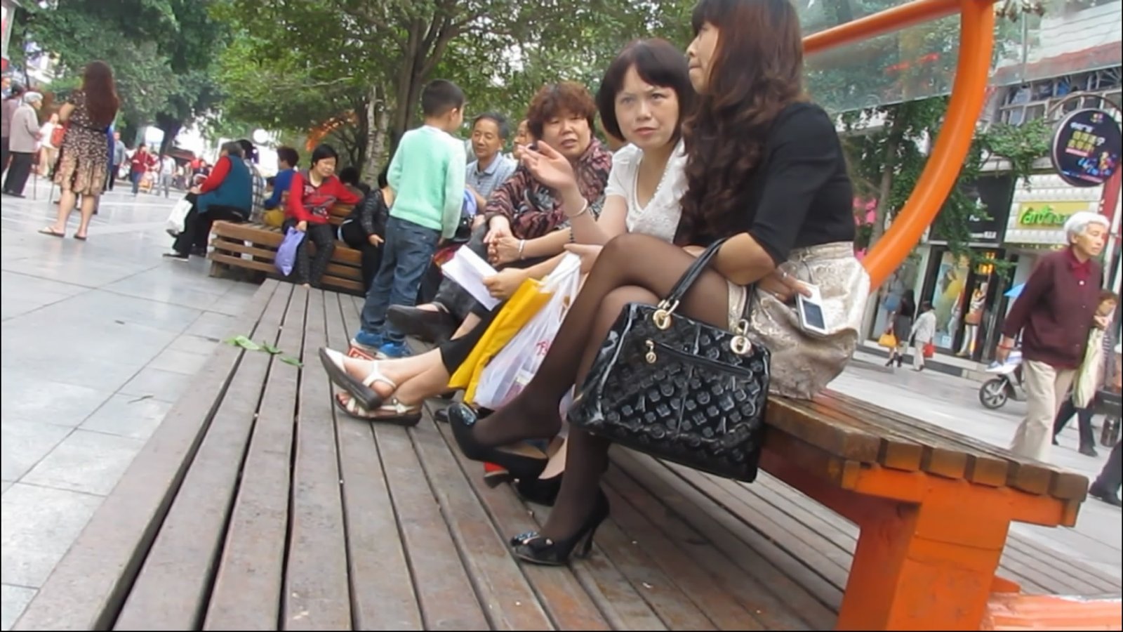 streetsnapdangl[00 01 36][20181126 225752 3]